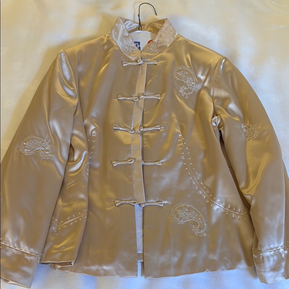 Elegant Gold Women's Jacket